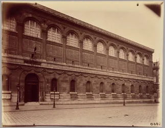 [Bibliothek Sainte-Geneviève, Place du Panthéon]