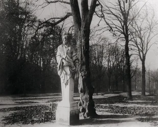 Statue, Jardin des Tuileries, Paris