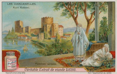 Kum Kalessi mit zwei türkischen Frauen