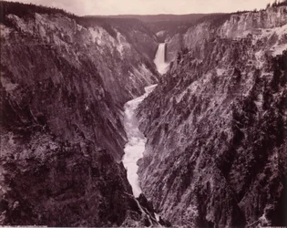 Grand Canyon des Yellowstone und Wasserfälle