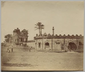 Das Secundra Bagh, zeigt die Bresche und das Tor