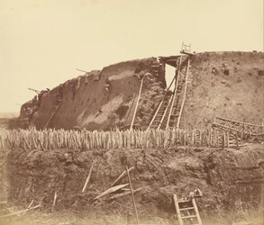 Inneres des Winkels des Nordforts unmittelbar nach seiner Eroberung