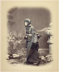 Frau in Winterkleidung