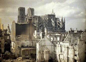 Die Kathedrale Notre-Dame de Reims, Marne, Frankreich, 1917
