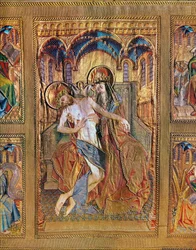 Thron der Barmherzigkeit, Gottvater hält den Sohn auf seinen Knien (Altarantependium aus burgundischen Messgewändern)