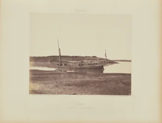 Luxor. Kleiner Arm des Nils - Reisendenbarke