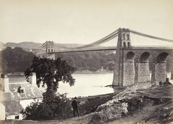 Bangor, Hängebrücke, von Anglesey aus (254)
