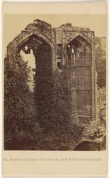 Kenilworth Castle - Fenster in der Ostwand des Festsaals