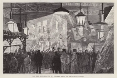 Neue Installation von elektrischem Licht auf dem Smithfield Market, London