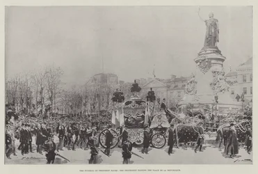 Das Begräbnis von Präsident Faure, der Zug passiert die Place de la République