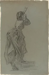 Junge Frau, die eine Stufe erklimmt