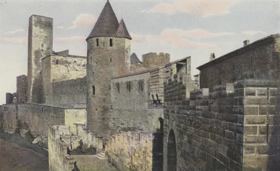 Carcassonne Zitadelle, Westansicht, Weg der Stadtmauern, Turm der Gerechtigkeit (vor Restaurierung)