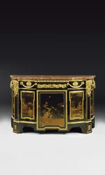 Eine späte Louis XV Kommode, ca. 1763-70