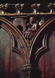 Ein Alchemist, von einem Chorgestühl