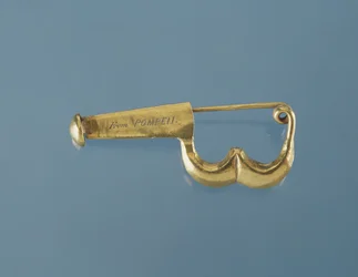 Brosche im pompejanischen Stil, gehörte Caroline Murat (Gold)
