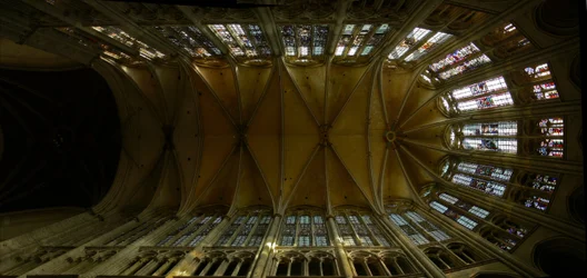 Die Gewölbe über dem Chor