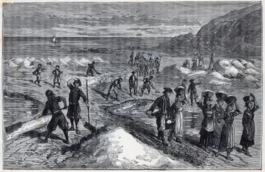 Salzgärten der Bretagne im 19. Jahrhundert - Kupferstich in „Wissenschaften für alle - Physik und Chemie“ von Alexis Clerc - Spätes 19. Jahrhundert - Private Sammlung