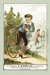 An freien Tagen spielen Leon und Lucien Reifen - in „Alphabet des petits savants“, späte 19. Jahrhundert (Chromolithographie)