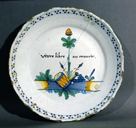 Teller, der den Freiheitsbaum darstellt, mit der Aufschrift Freiheit oder Tod, ca. 1792