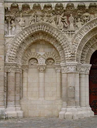 Portal von den Westfassaden