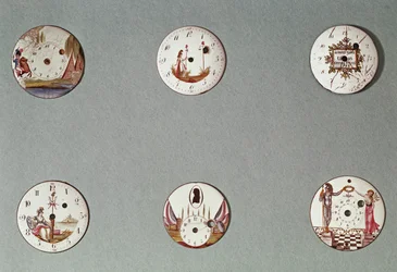 Sechs Taschenuhren mit revolutionären Symbolen verziert (Metall & Emaille)