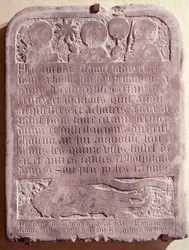 Grabstein von Nicolas Flamel, ursprünglich aus der Kirche Saint-Jacques-de-la-Boucherie, 1418