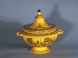 Terrine mit schwarzem Druckdesign, ca. 1820