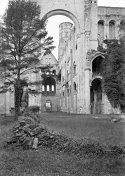 Ansicht des Kircheninneren, ca. 1052-67