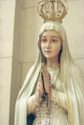 Jungfrau (bemaltes Holz)