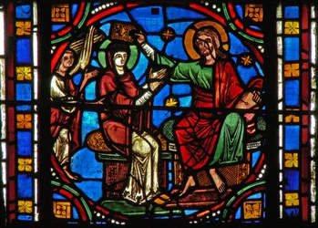 Fenster s2-C, die Krönung der Jungfrau (modern)