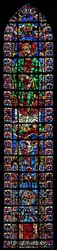 Fenster w102 mit Darstellung von St. Andreas und der Kathedrale von Soissons