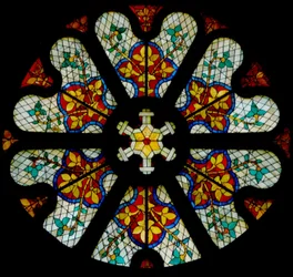 Fenster w107 ein nördliches Rosenfenster mit modernem Muster (Rosenfenster - innen)
