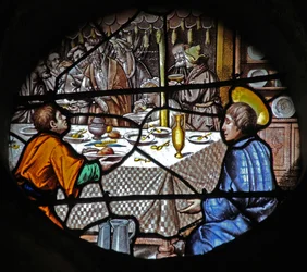 Fenster w18, das eine Szene aus dem Leben des heiligen Ivo darstellt