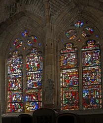 Fenster w1, die beiden Fenster w1 und w2 am Ostende darstellend
