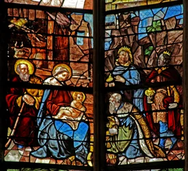 Fenster w2 zeigt die Anbetung der Heiligen Drei Könige