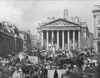 Eine belebte Ecke - Die Royal Exchange und die Bank of England, 1909