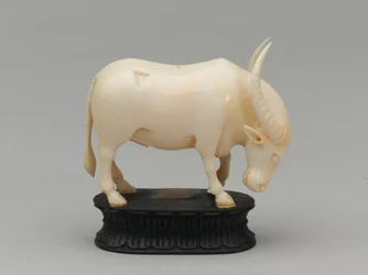 Schwarzer Läufer, Schachfigur, Indien, um 1820