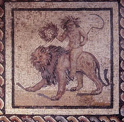 Gallorömische Kunst: Mosaikpflaster, das einen rustikalen Kalender darstellt. Sommerallegorie über einen Löwen. Ende 2. Anfang 3. Jahrhundert nach Christus. Aus Saint-Romain-en-Gal (Rhône). Saint Germain en Laye, Nationalmuseum für Archäologie