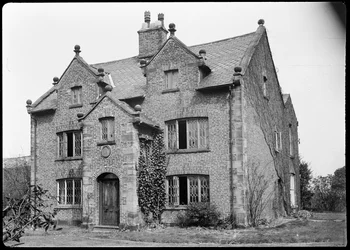 Knobb Hall, Manchester