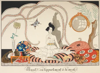 Mitternacht! .. oder die modische Wohnung. Eine Frau sitzt zwischen vielen Kissen. Ihr Haustierhund ist bei ihr.