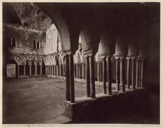 Amalfi, Kapuzinerkloster. Kreuzgang