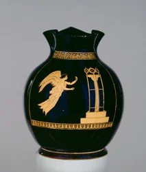 Attische rotfigurige Oinochoe, dekoriert mit der Szene einer geflügelten Nike, die mit einem Band zu einem Dreifuß fliegt, nahe dem Kalliope-Maler, aus Nola, ca. 430 v. Chr.