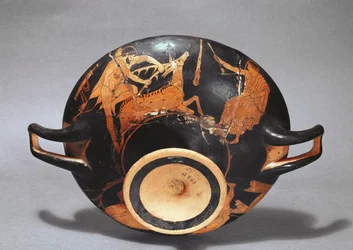 Kylix dekoriert mit Herakles und der Keryneischen Hirschkuh