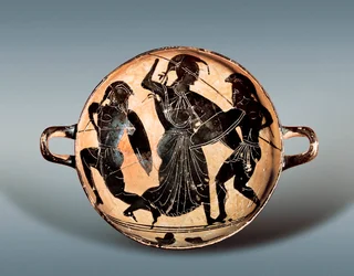 Trojanischer Krieg: Göttin Athena kämpft zwischen Hector und Achilles. 6. Jahrhundert v. Chr. Kylix (Trinkschale) mit schwarzen Figuren in Keramik, Archäologisches Museum von Katalonien, Barcelona.