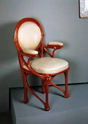 Stuhl, um 1898