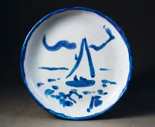 Nautisch gestaltete Schale