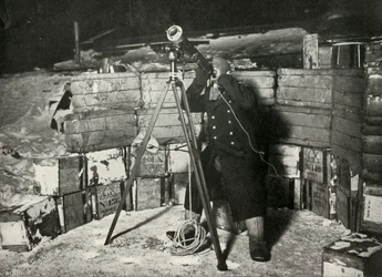 Leutnant Evans beobachtet eine Verfinsterung des Jupiter, 8. Juni 1911