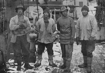 Die zweite Westpartei am Tag ihrer Abholung durch das Schiff, 1912