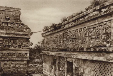 Mexiko: Ruinen von Chich