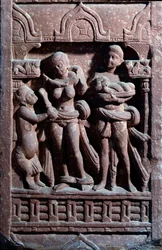 Sundari-Toilette (Sandsteinskulptur)